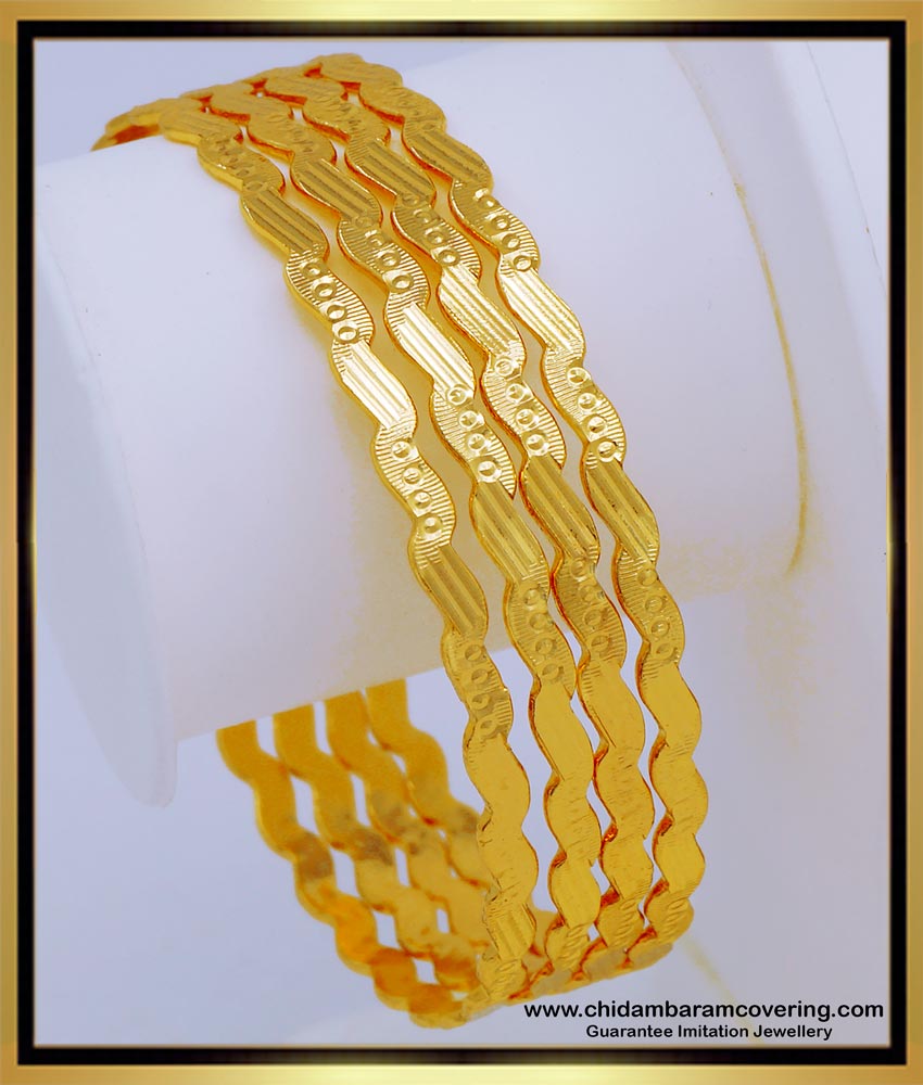Bng570 - 2.6 Size Simple Light Weight Daily Use Gold Plated 4 Bangles Indian Wedding Bangles Set 