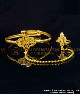 BCT271 - 2.6 size Gold Plated Adjustable Simple Bracelet with Attached Ring for Women 