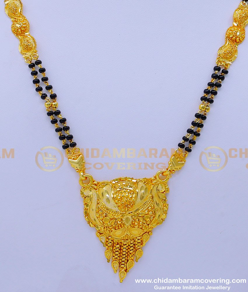 BBM1049 - Traditional Gold Forming Black Beads Short Mangalsutra Design