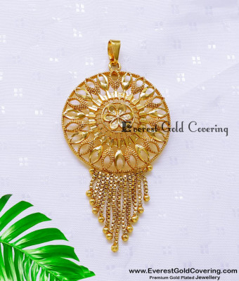 PND094 - Trendy Long Light Weight Artificial Gold Pendant Design