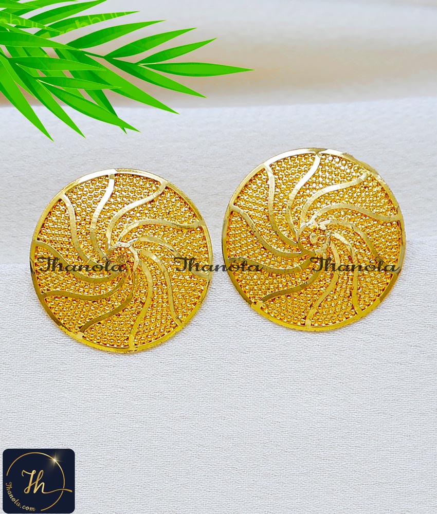 Flower Design Stud Earrings Forming Gold Jewellery Online forming gold earrings